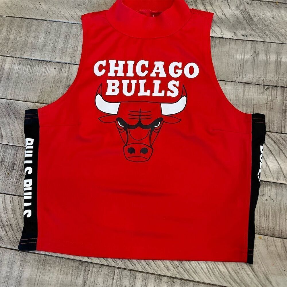 Vintage Chicago Bulls women’s Red Graphic‎ Tank Top Size M NBA Basketball